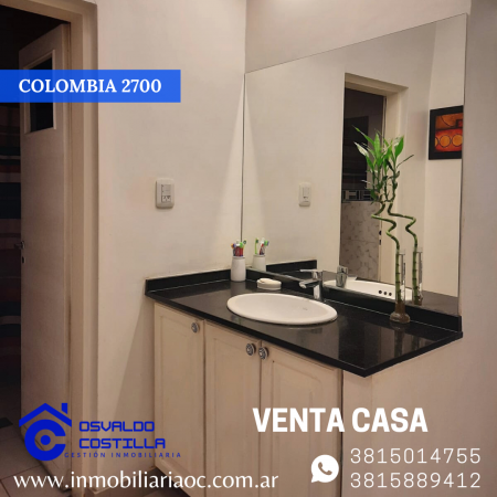 Venta hermosa casa  esquina en Colombia al 2700