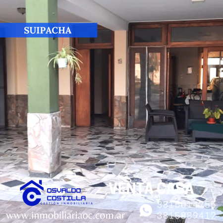 Venta de Casa de 2 plantas en calle Suipacha al al 600