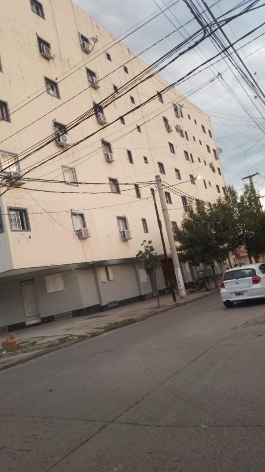 DEPARTAMENTO CORRIENTES ESQ SAN MIGUEL APTO CREDITO