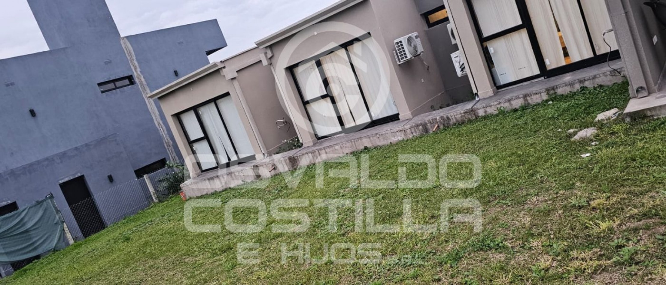 CASA EN VENTA COUNTRY PORTAL DEL SOL