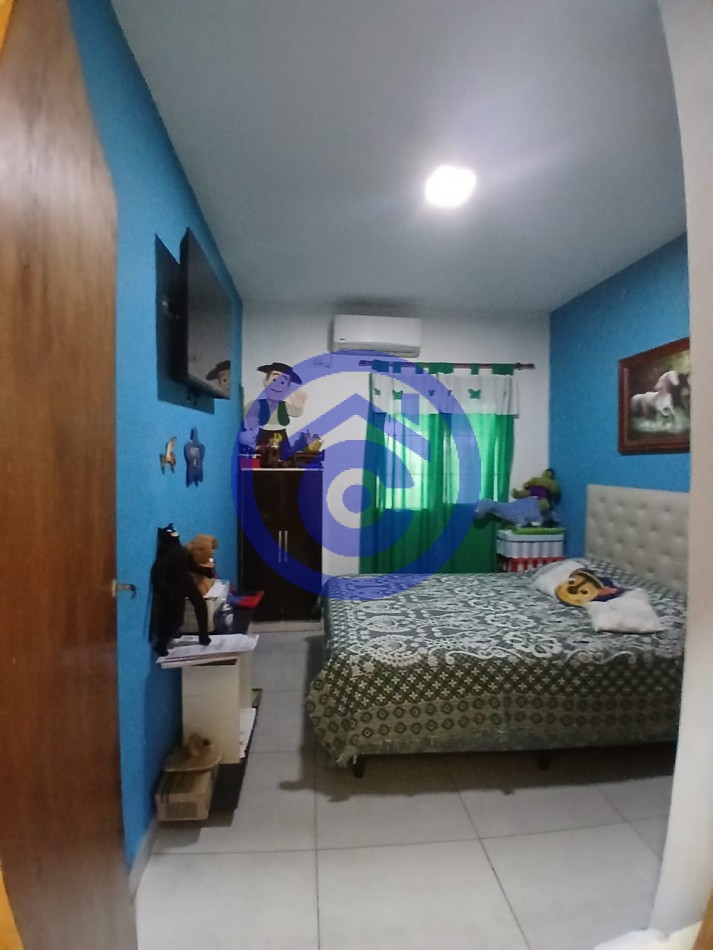 CASA EN VENTA PJE SAENZ PEÑA 3000