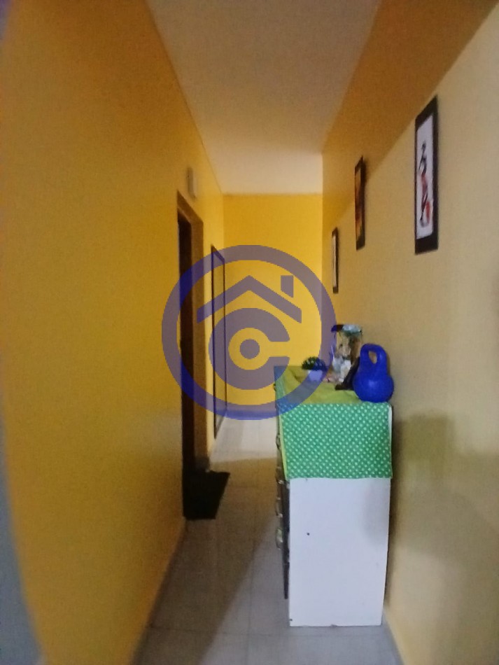 CASA EN VENTA PJE SAENZ PEÑA 3000